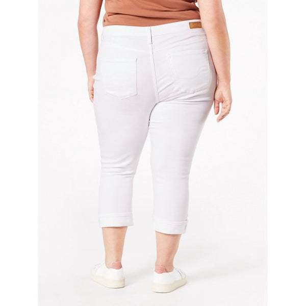 Signature by Levi Strauss & Co. Women's Plus Size Mid Rise Capri Jeans