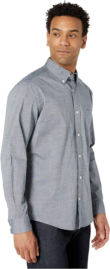 Tommy Hilfiger mens Long Sleeve Casual Button Down Shirt in Classic Fit