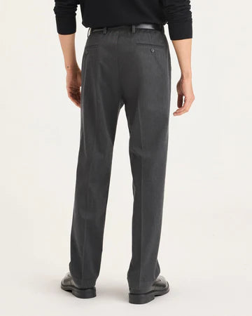 DOCKERS Men's Signature Iron Free Khakis, Straight Fit with Stain Defender®
