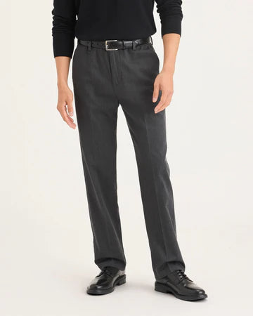 DOCKERS Men's Signature Iron Free Khakis, Straight Fit with Stain Defender®
