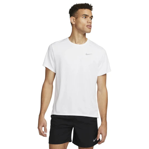 NIKE Dri-Fit Legend Fitness T-shirts