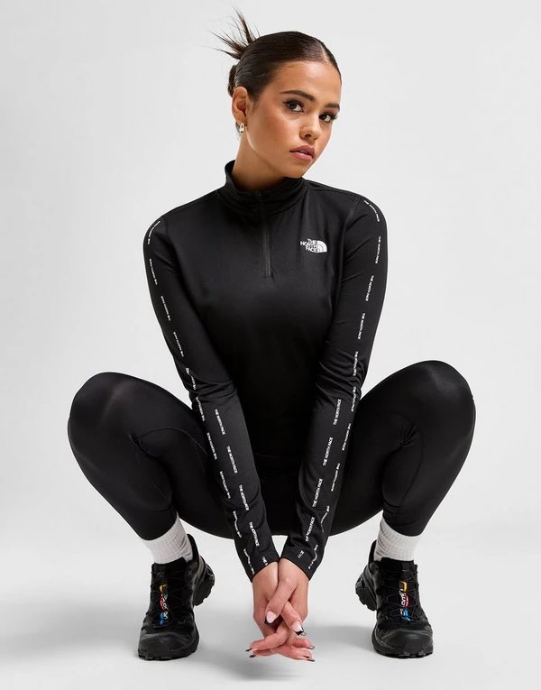 The North Face Women's Flexible Shirt 1/4 Zip Long Sleeves-Black