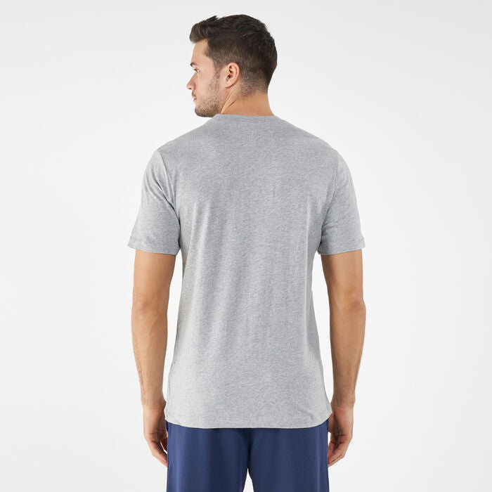 Nike Men's Sportswear Club T-Shirt