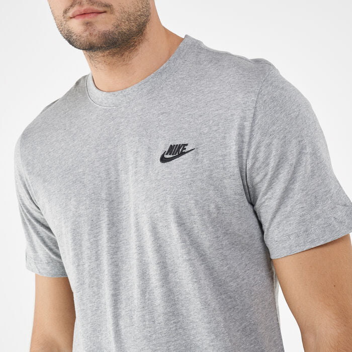 Nike Men's Sportswear Club T-Shirt