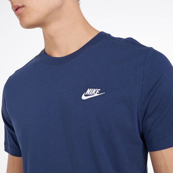 Nike Men's Sportswear Club T-Shirt