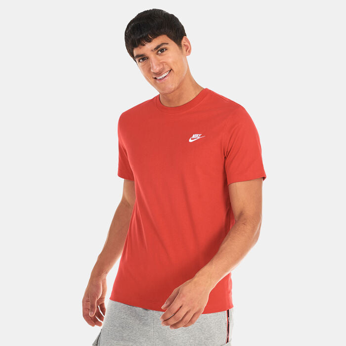 Nike Men's Sportswear Club T-Shirt
