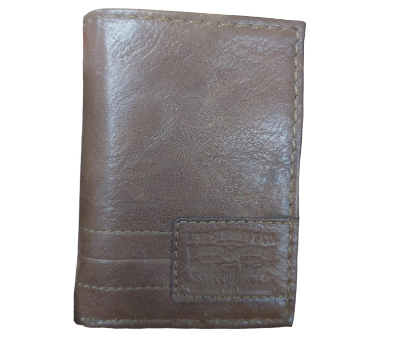 LEVI'S Men's Leather Bifold Wallet