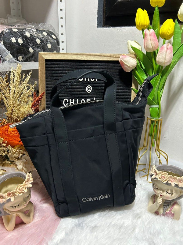 Calvin Klein Women's Nylon cross body small bag.