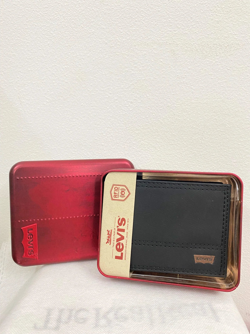 Levis Men's Wallet Black Gold Logo Bronze - New - 31LP220046