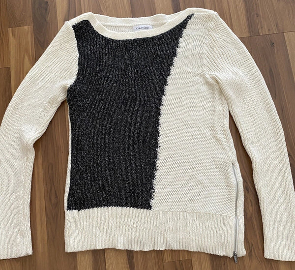 Calvin Klein Women Round Neck Long Sleeves Pullover -Cream/Black