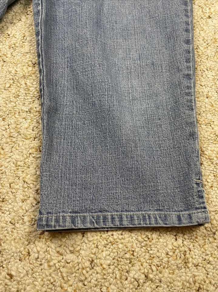 Gloria Vanderbilt Women's Denim Stretch Capri Super cute light blue