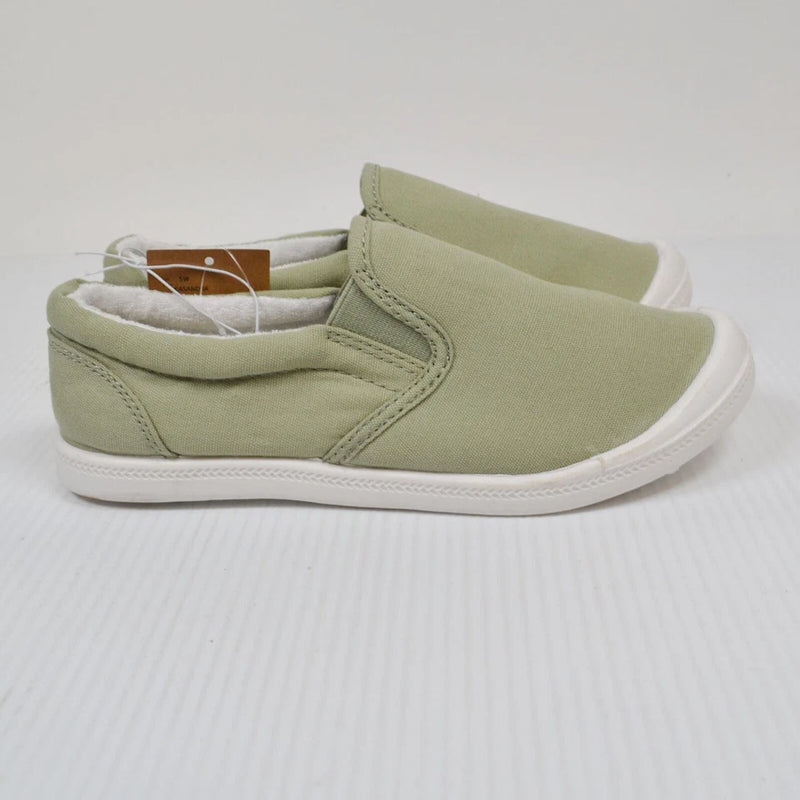 Mad Love Kasandra Womens Canvas Sneakers Slip On Loafers