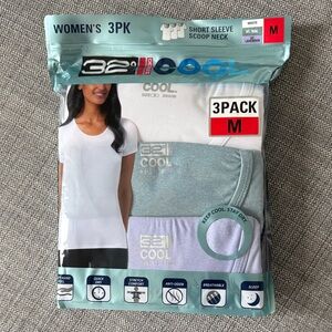32 Degrees Cool Women Short Sleeve Scoop Neck Tee