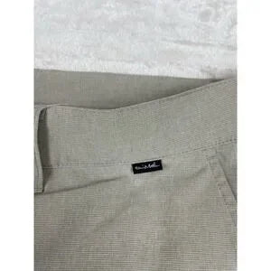 Travis Matthew Performance Shorts GRAY