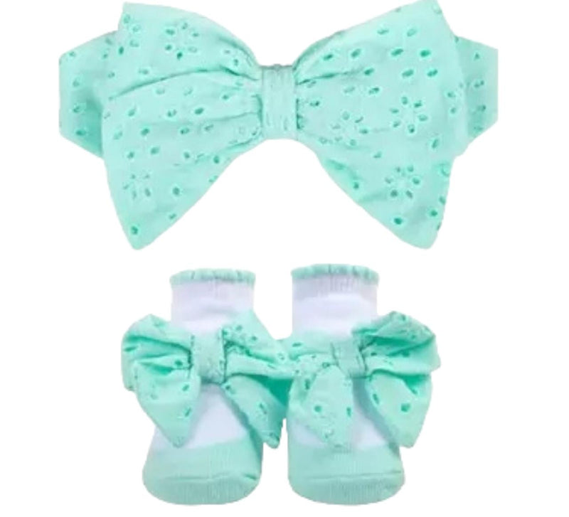 Baby Essentials Baby Girls Green Floral Bow and Socks Set