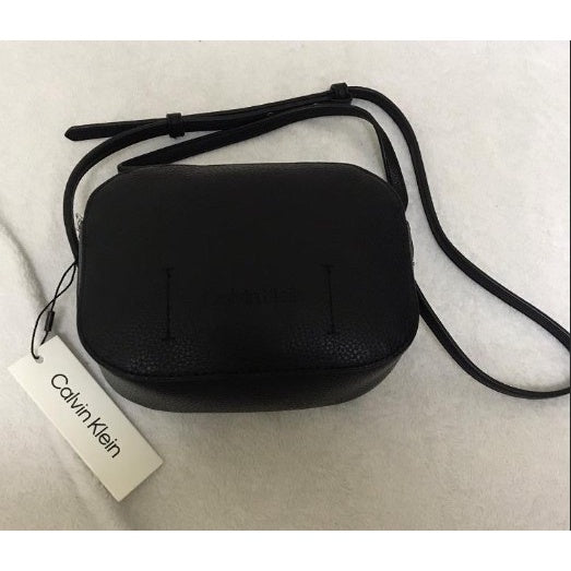 【Calvin Klein Double zipper single sandwich lychee leather camera bag (black*1)－