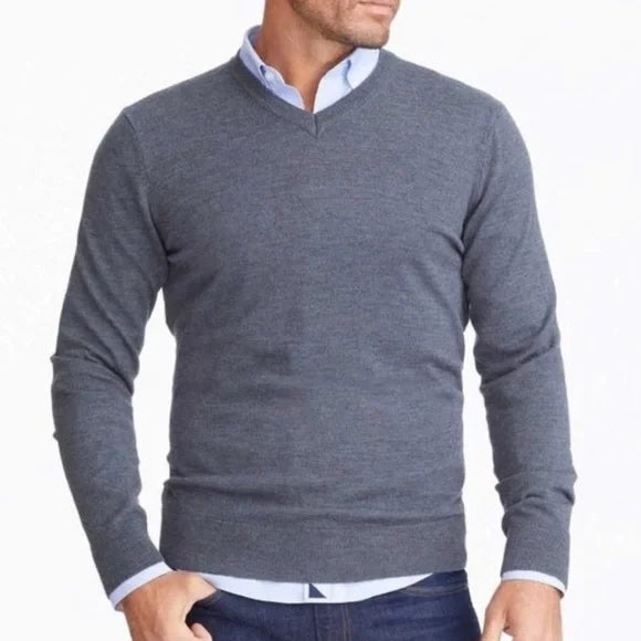 Tahari Men’s Extra Fine Merino Wool Blend Sweater,