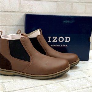IZOD Men's Pull-On Chukka Boot In Black /brown